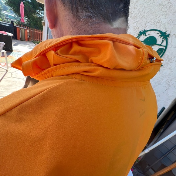 Team Shirt - Picture 4 of 12